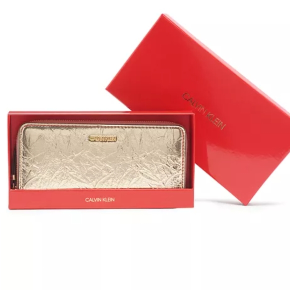Calvin Klein Marybelle Metallic Gold Foil Wallet - Picture 2 of 12
